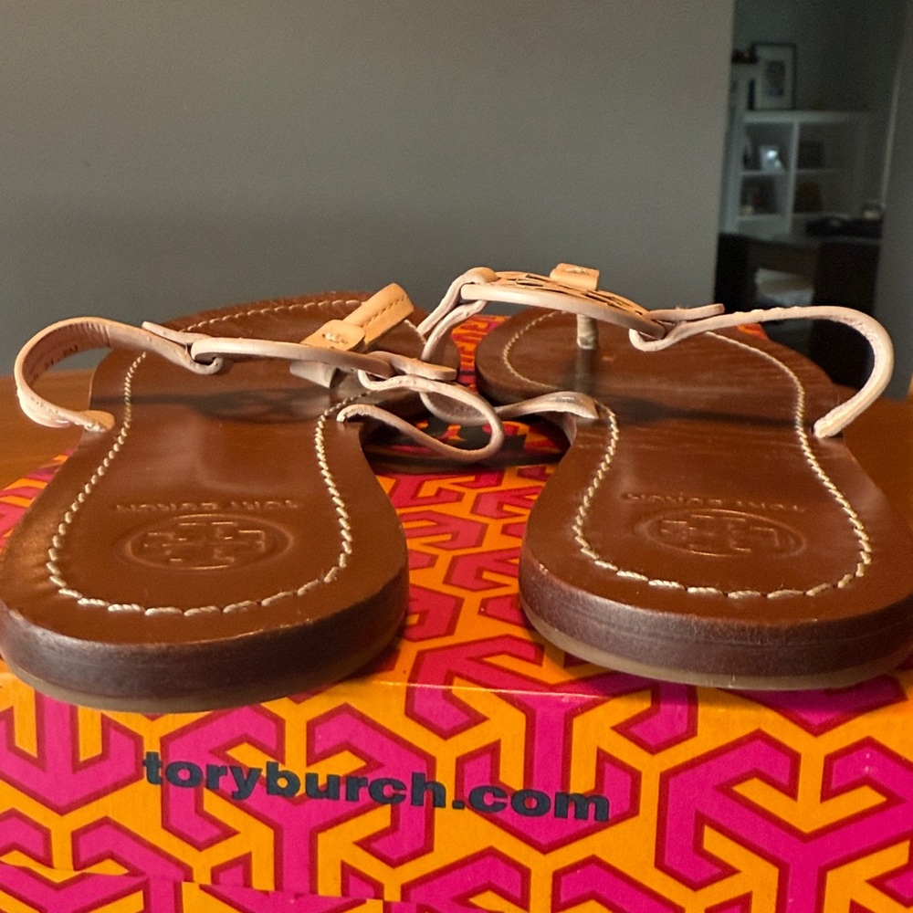 Tory Burch Ballet Pink Gabriel Flat Thong Sandals - Picture 8 of 8